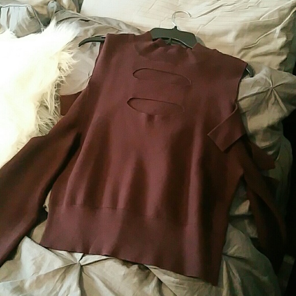 Top - Picture 3 of 3